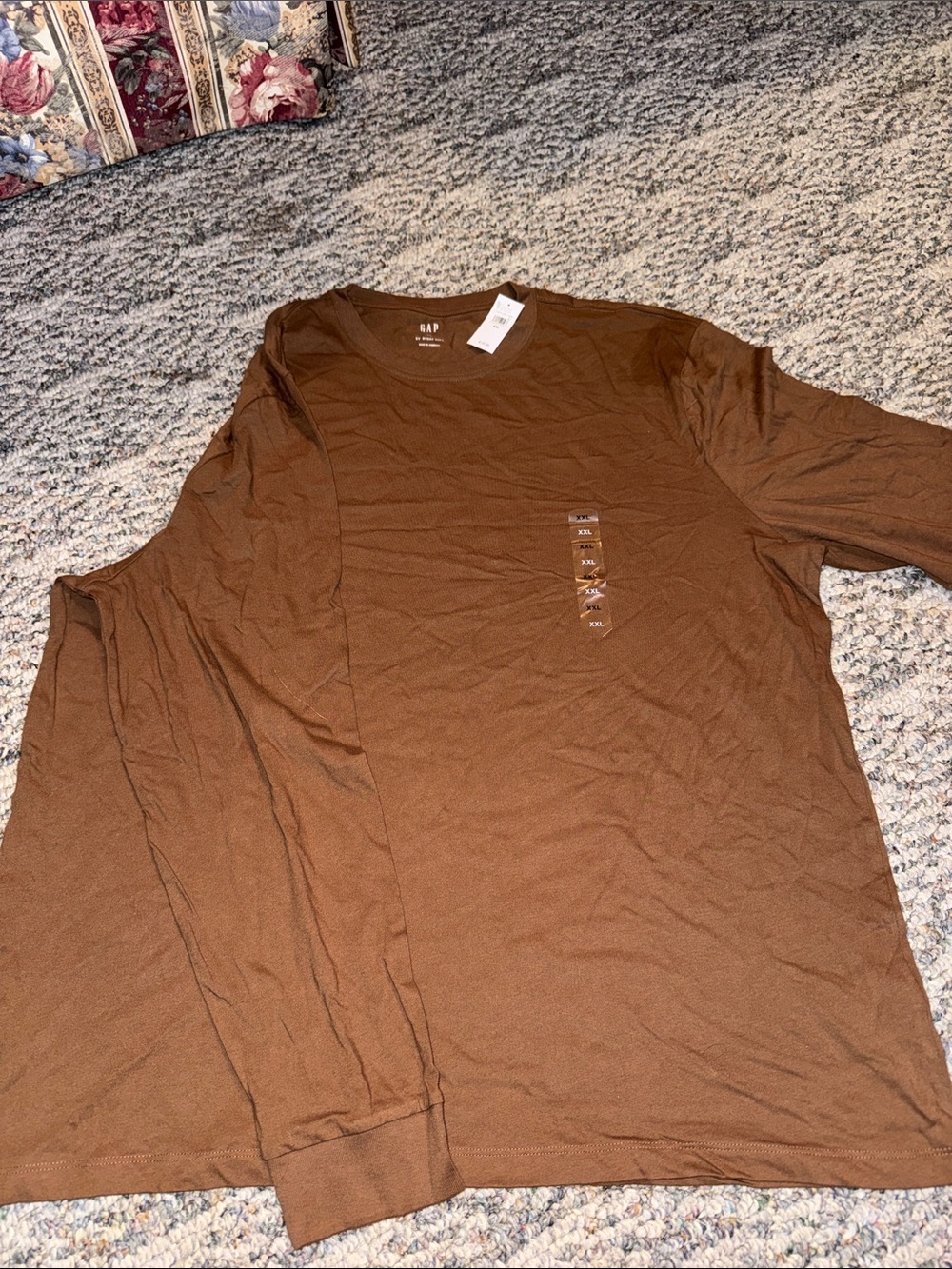 GAP Men's Long Sleeve Crewneck Shirt - Brown